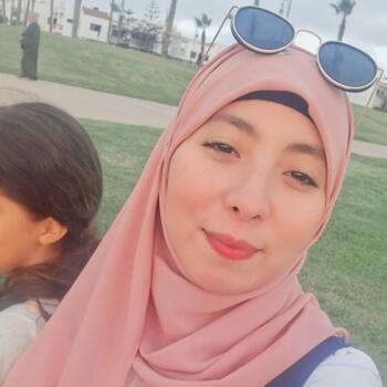 Nounou à Rabat: سامية