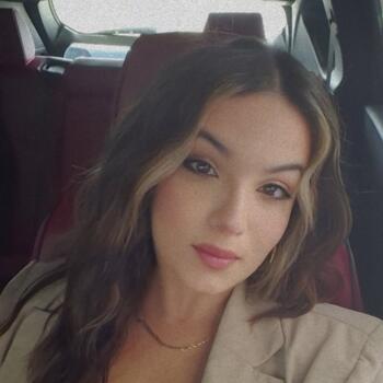 Babysitter in Arlington: Neysha