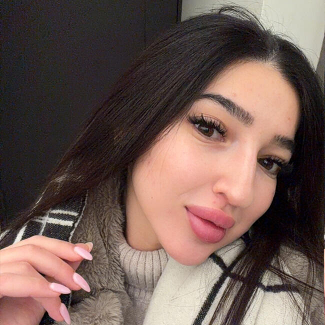 Baby-sitter in Montréal: Aicha