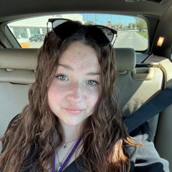 Canguro en Seseña: Ainhoa