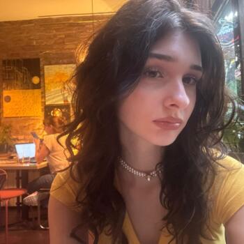 Bebisiterka u Beograd: Petra