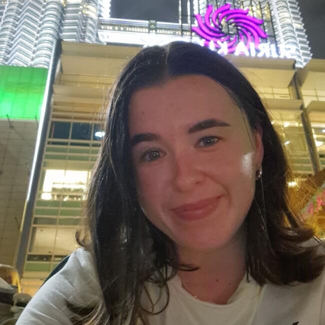 Babysitter in Perth: Amy