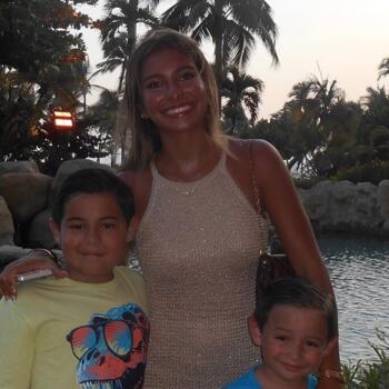 Babysitter Brookhaven: Patricia