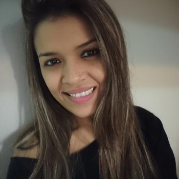 Trabalho de babysitting de Almada: Trabalho de babysitting Carolina