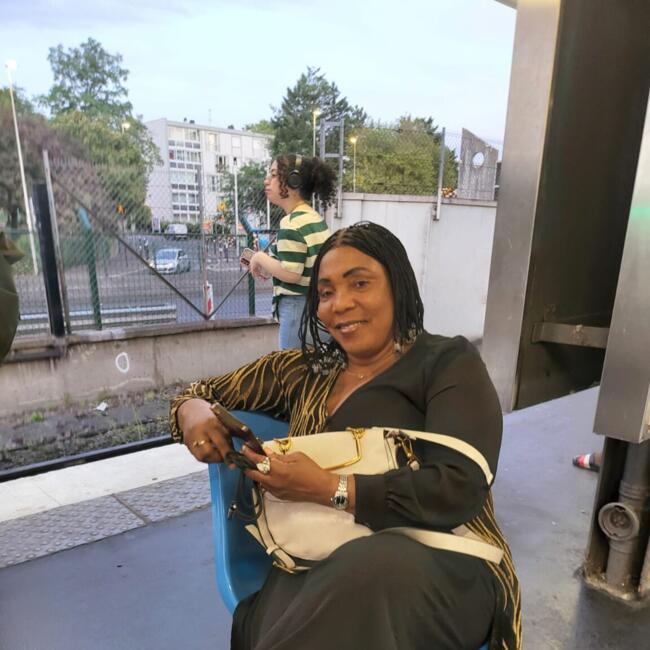 Nanny in Créteil: Yodaline