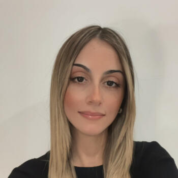 Babysitter a Napoli: Gioia
