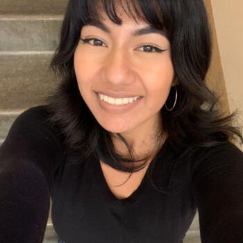 Babysitter in Huntington Park: Brisa