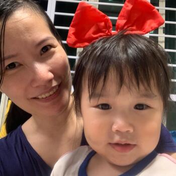 Δουλειά για babysitter στην περιοχή Singapore Island: δουλειά φύλαξης παιδιών Ode