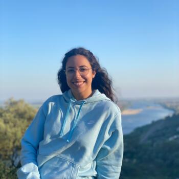 Babysitter in Amadora: Inês