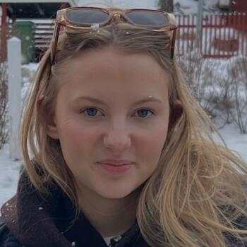 Babysitter in Paris: Märtha