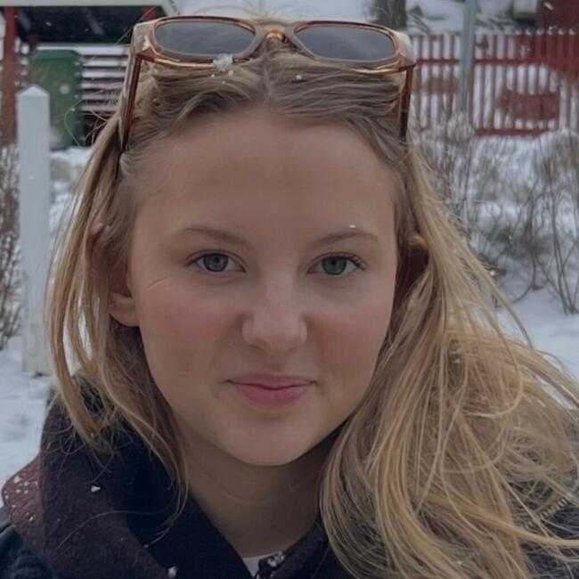 Babysitter in Paris: Märtha