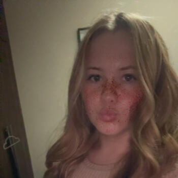 Babysitter in Manchester: Annabelle