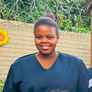 Babysitter in Inanda: Fanelesibonge