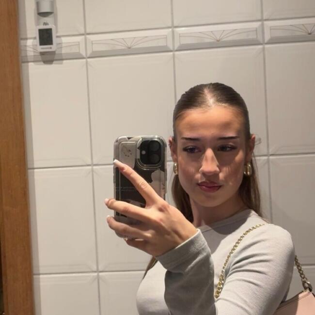 Babysitter in Kamp-Lintfort: Chiara