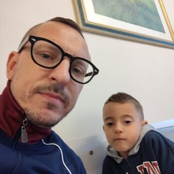 Lavoro per babysitter a Termoli: lavoro per babysitter Orlando