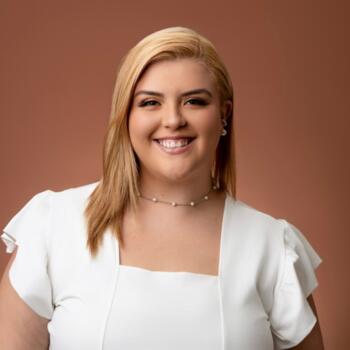 Niñera San Vicente: Alejandra Vargas Redondo