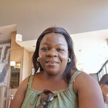 Babysitter Cape Town: Jennifer