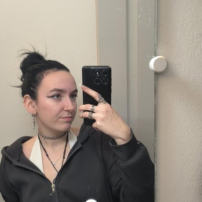 Babysitter in Treillières: Zoé