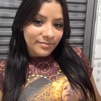 Babysitter in Cuiabá: Flavia