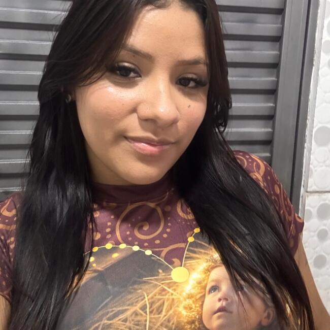 Babysitter in Cuiabá: Flavia