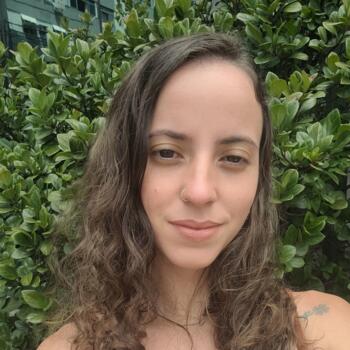 Babysitting job in Guarujá: babysitting job Caroline