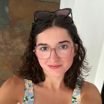 Babysitter in Nantes: Lili-Rose