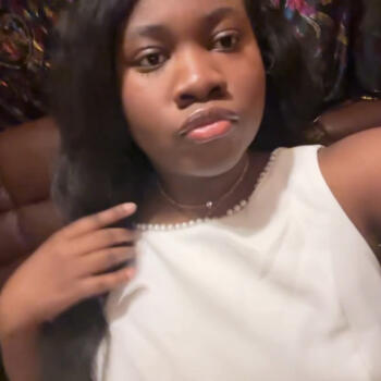 Babysitter in Irving: Bahati