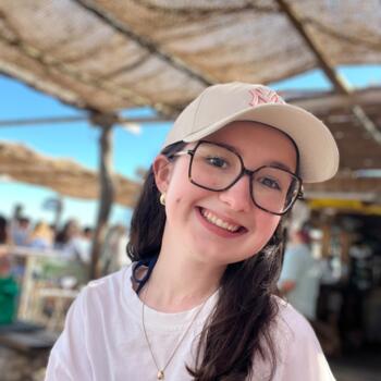 Babysitter in Nozay (Pays de la Loire): Nyla