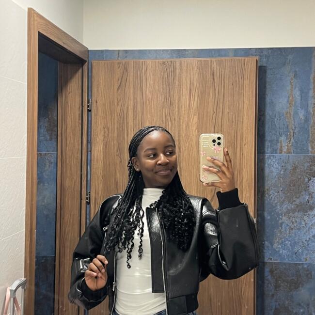 Babysitter in Warsaw: Elina