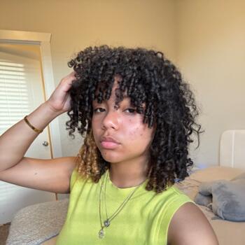 Babysitter in Albuquerque: Belka Fernandez