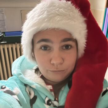 Babysitter Saint-Pierre-d'Irube: Clemence