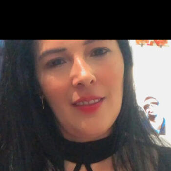 Babysitter in São José (São José): Mikaeli