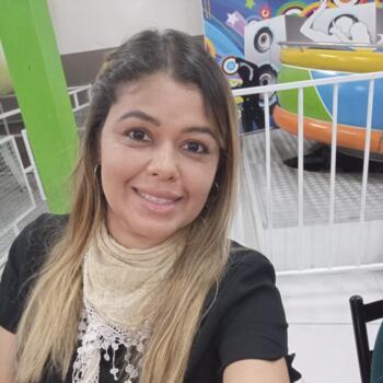 Babá Jundiaí: Camila