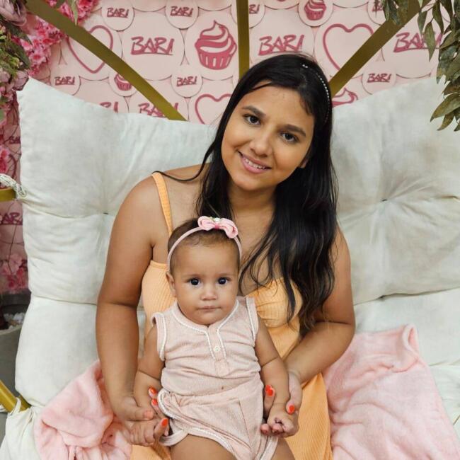 Babysitter in Jaraguá do Sul: Kamilly