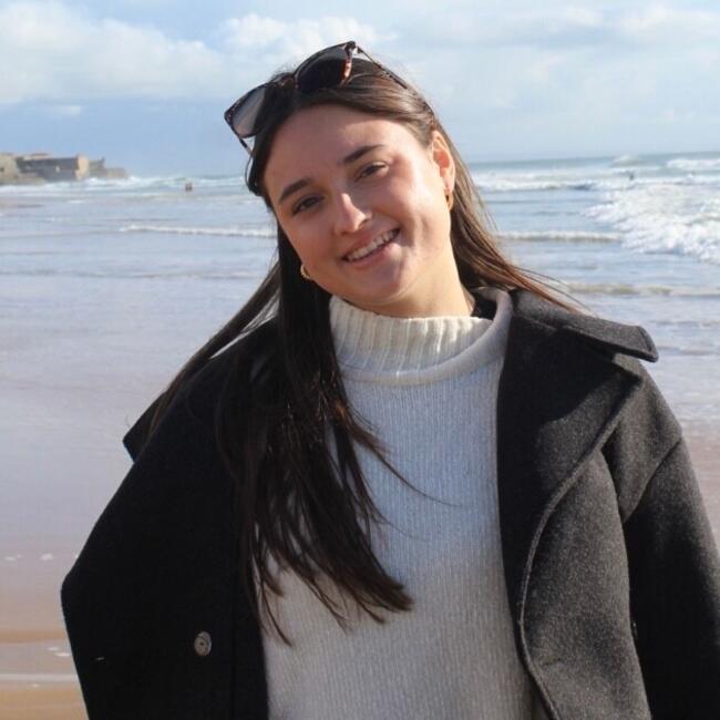 Babysitter in Loures: Maria