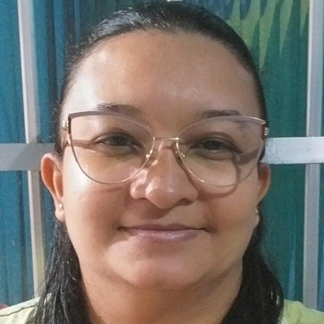 Babysitter in Belém: Bruna