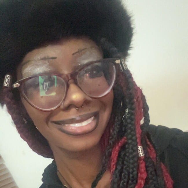 Babysitter in Brighton: Symone
