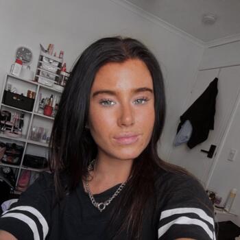 Babysitter in Kingaroy: Jayda