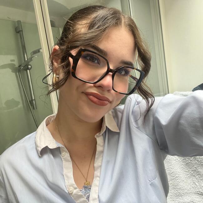 Babysitter in Ligugé: Mathilde