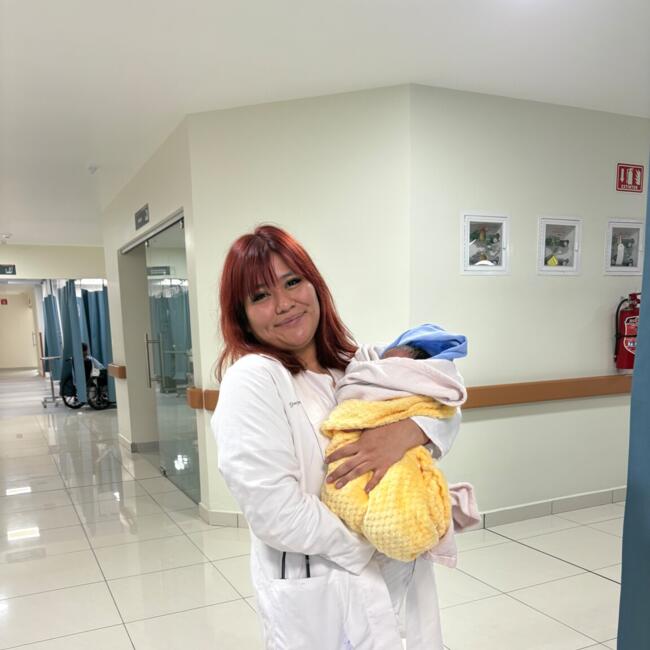 Babysitter in Colonia Álvaro Obregón: Litzy Monserrat