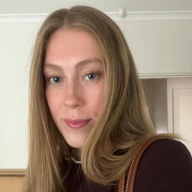 Babysitter in Adelaide: Aleisha