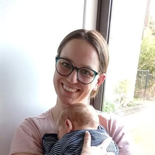 Babysitter στην περιοχή Ώκλαντ: Lena