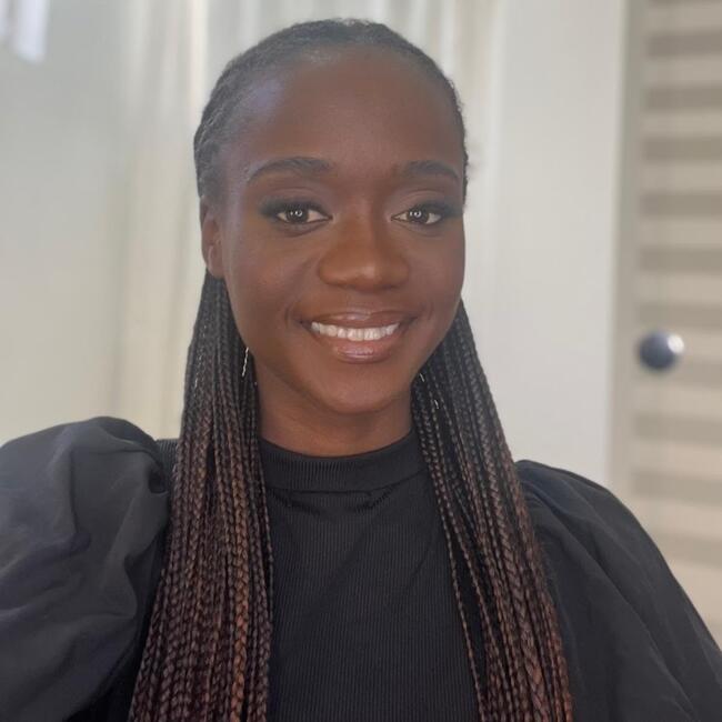 Babysitter in Barreiro: Violeta