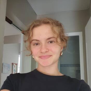 Babysitter in Paris: Ludivine