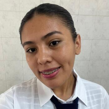 Niñera en Beltrán: Virginia