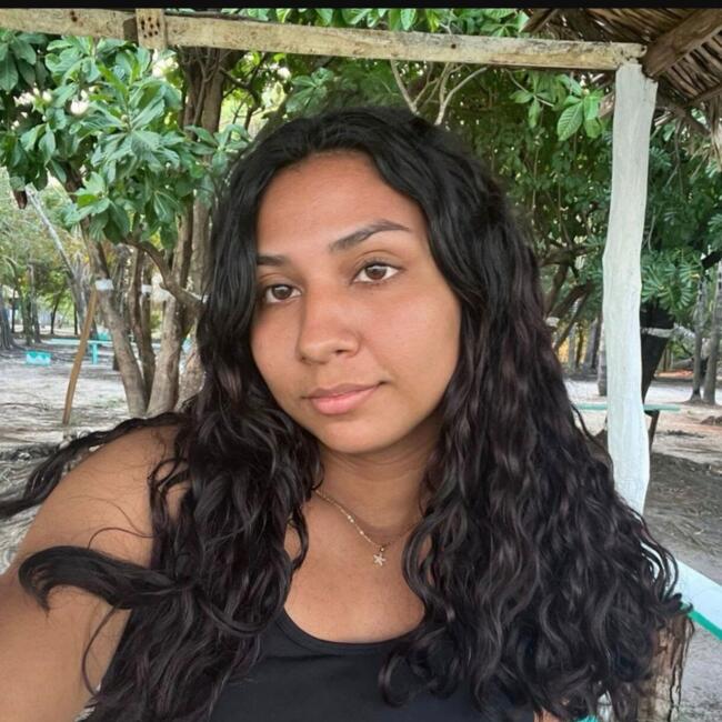 Babysitter in Manaus: Geovana Evely