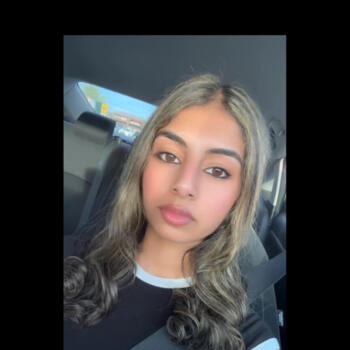 Babysitter in Calgary: Gursaanjh