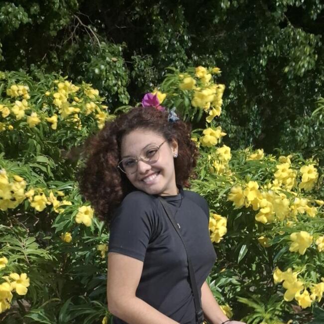 Babá em Salobrinho: Thiffany