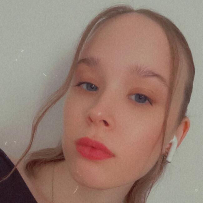 Bébiszitter Hajdúsámson területén: Dorina