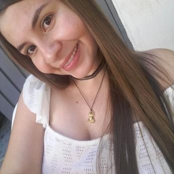 Niñera Yotoco: Claudia